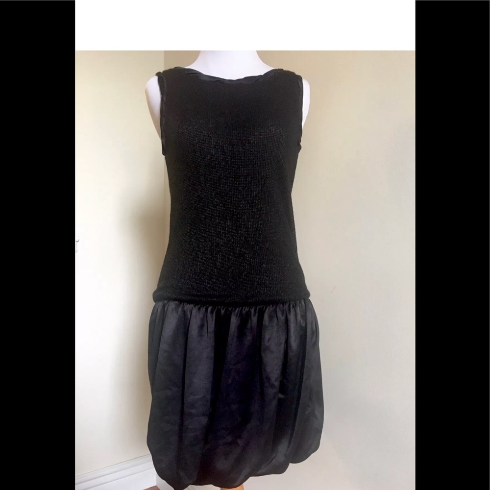 Theory sleeveless bubble black dress size P